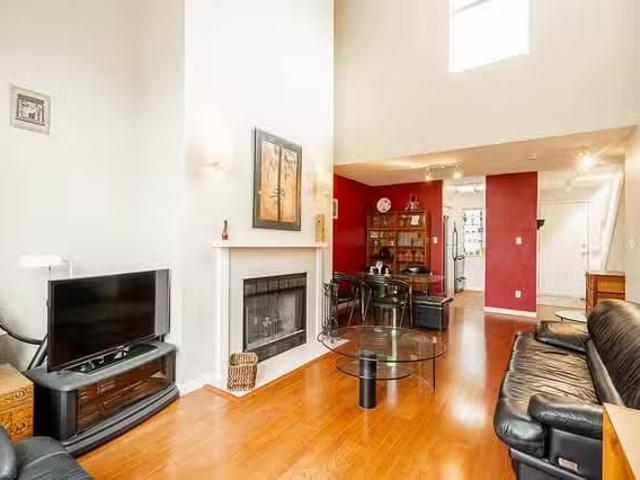 Apartment for sale in Vancouver, Vancouver West, 304 592 W 16t.