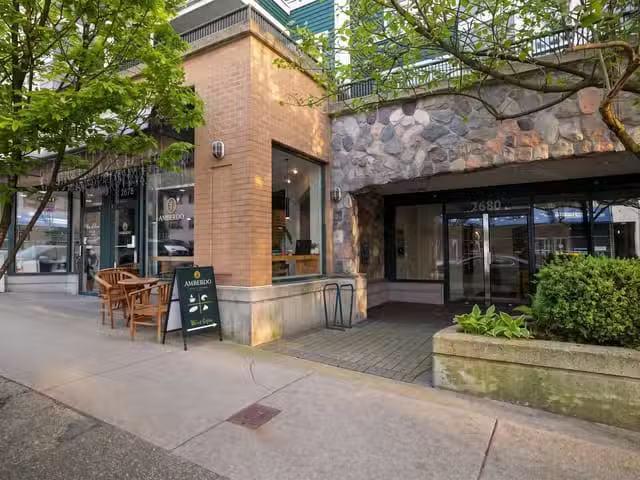 Apartment for sale in Vancouver, Vancouver West, 311 2680 W 4t.