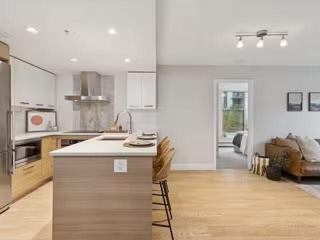 Apartment for sale in Vancouver, Vancouver West, 329 1783 Mani.