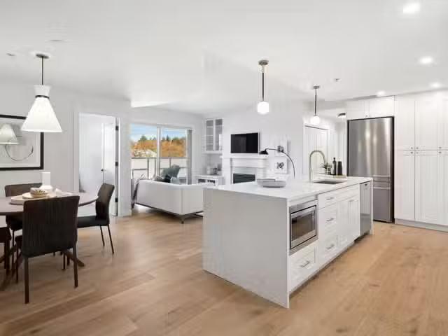 Apartment for sale in Vancouver, Vancouver West, 402 5790 E Bo.