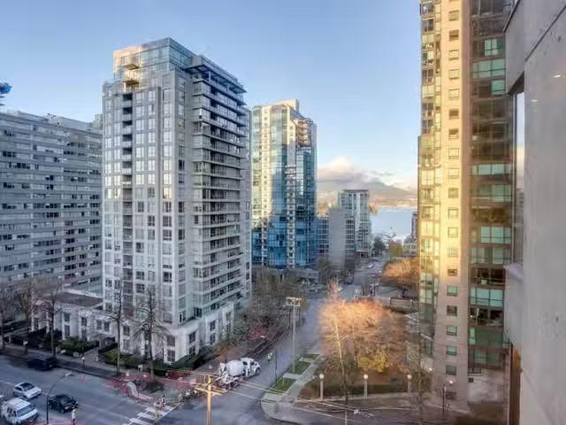 Apartment for sale in Vancouver, Vancouver West, 601 738 Broug.