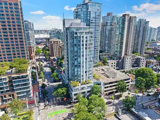 Apartment for sale in Vancouver, Vancouver West, 607 480 Robso.