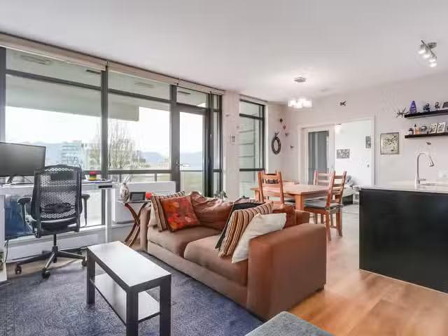Apartment for sale in Vancouver, Vancouver West, 604 2851 Heat.