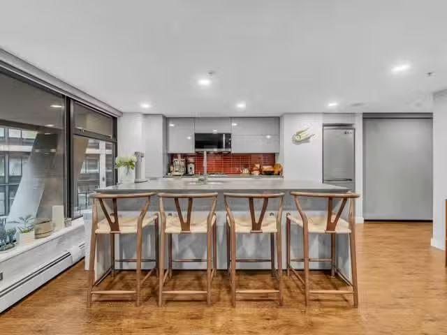 Apartment for sale in Vancouver, Vancouver West, 605 128 W Cor.