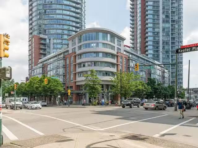 Apartment for sale in Vancouver, Vancouver West, 612 618 Abbot.