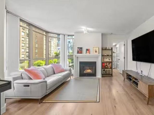 Apartment for sale in Vancouver, Vancouver West, 706 867 Hamil.
