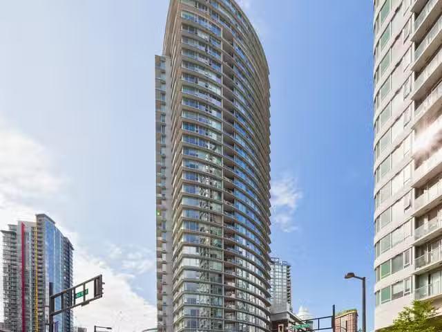 Apartment for sale in Vancouver, Vancouver West, 808 689 Abbot.