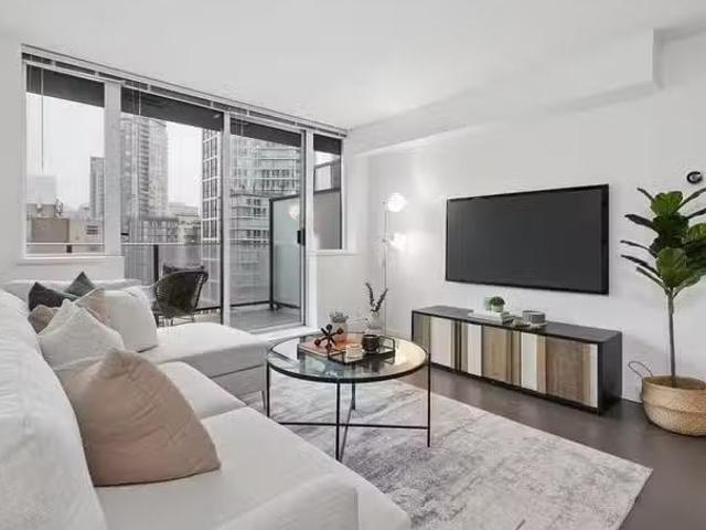 Apartment for sale in Vancouver, Vancouver West, 902 1325 Rols.
