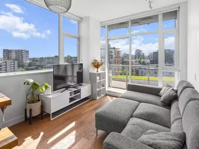 Apartment for sale in Vancouver, Vancouver East, 1001 108 E 1s.