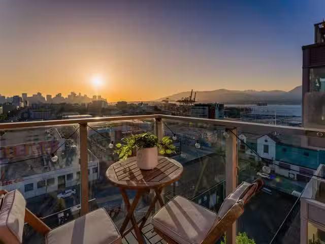 Apartment for sale in Vancouver, Vancouver East, 1001 933 E Ha.