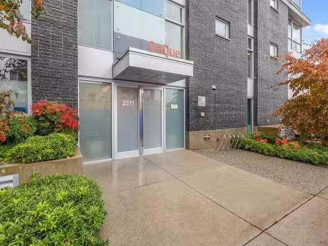 Apartment for sale in Vancouver, Vancouver East, 101 2511 Queb.