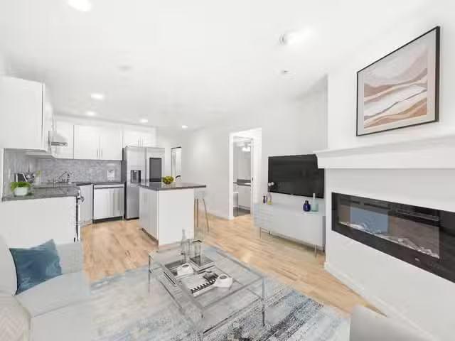 Apartment for sale in Vancouver, Vancouver East, 105 5025 Joyc.