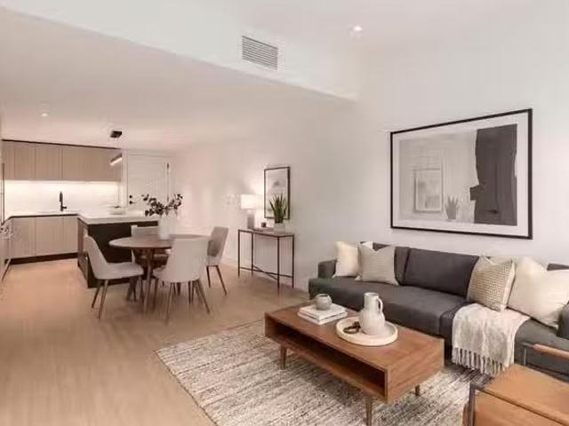Apartment for sale in Vancouver, Vancouver East, 110 2235 E Br.