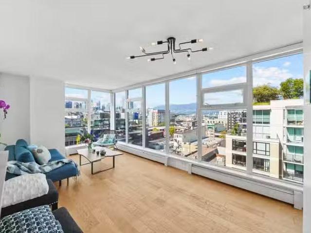 Apartment for sale in Vancouver, Vancouver East, 1205 188 Keef.