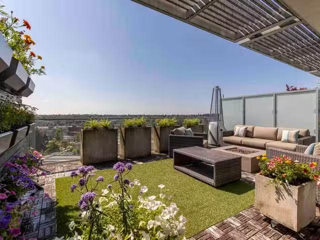 Apartment for sale in Vancouver, Vancouver East, 1206 2770 Sop.