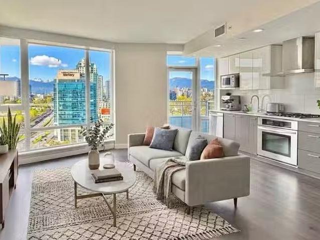 Apartment for sale in Vancouver, Vancouver East, 2015 1618 Que.