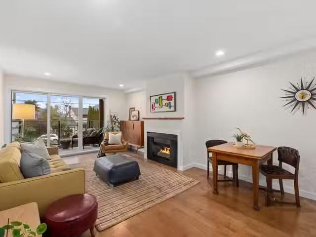Apartment for sale in Vancouver, Vancouver East, 204 2336 Wall.