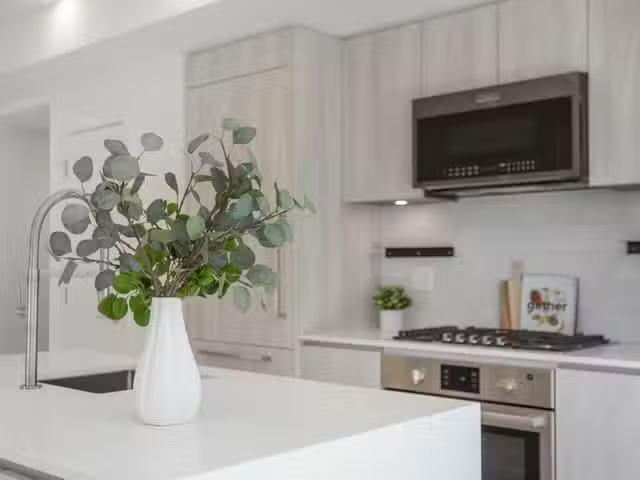 Apartment for sale in Vancouver, Vancouver East, 304 3264 Vann.