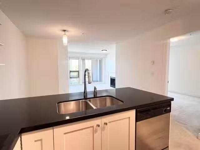 Apartment for sale in Vancouver, Vancouver East, 305 4550 Fras.