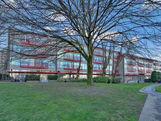 Apartment for sale in Vancouver, Vancouver East, 305 350 E 2nd.