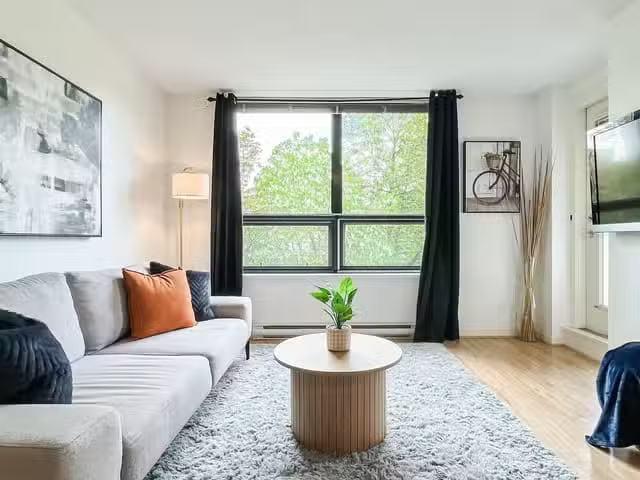 Apartment for sale in Vancouver, Vancouver East, 305 3638 Vann.