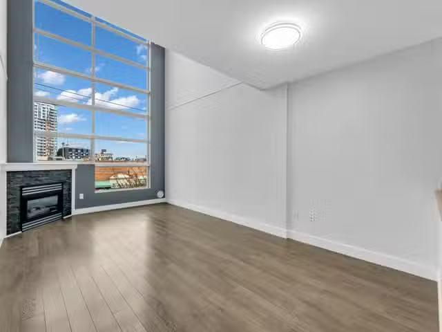 Apartment for sale in Vancouver, Vancouver East, 319 418 E Bro.