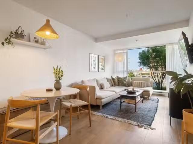 Apartment for sale in Vancouver, Vancouver East, 404 2770 Soph.