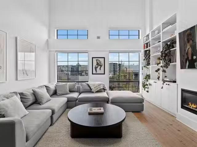 Apartment for sale in Vancouver, Vancouver East, 417 237 E 4th.