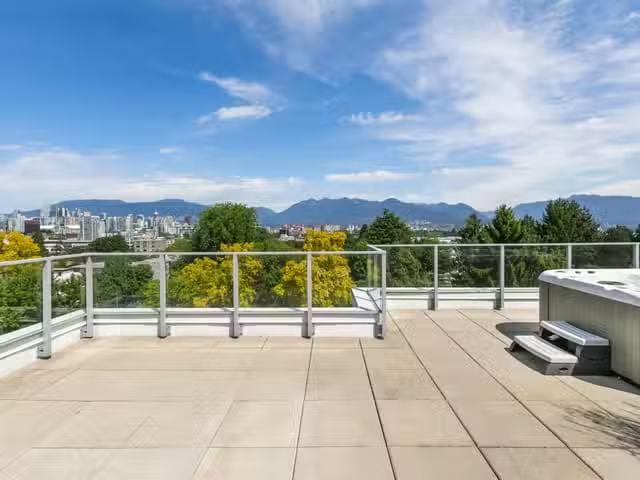 Apartment for sale in Vancouver, Vancouver East, 501 379 E Bro.
