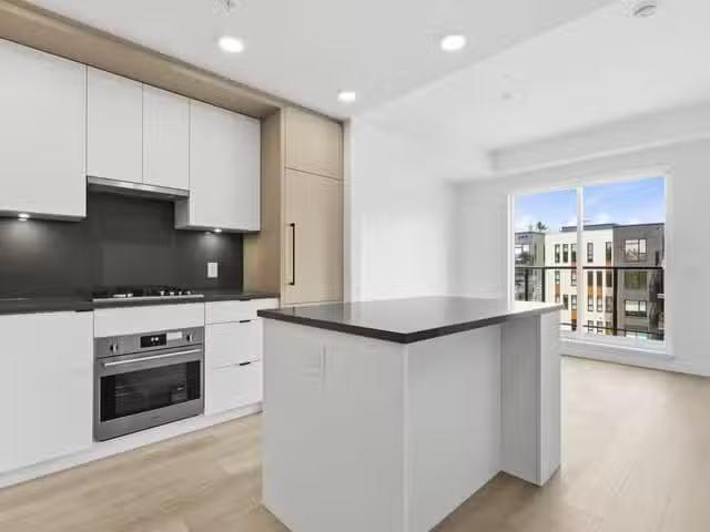 Apartment for sale in Vancouver, Vancouver East, 504 2268 E Br.