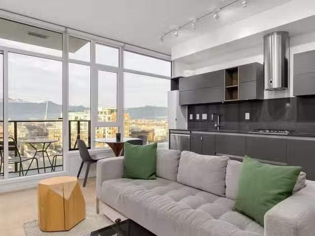Apartment for sale in Vancouver, Vancouver East, 601 133 E 8th.
