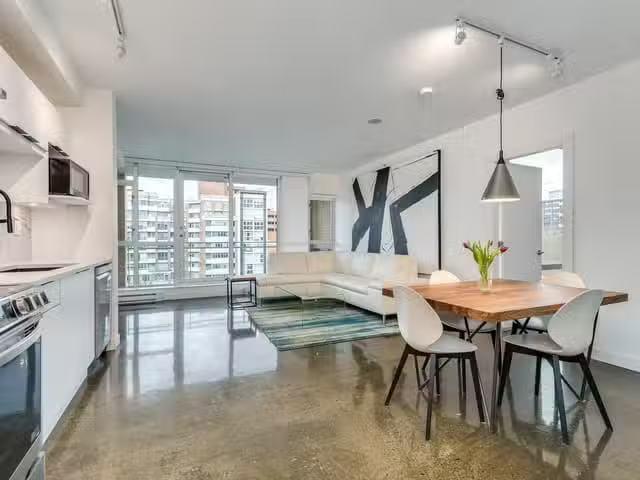 Apartment for sale in Vancouver, Vancouver East, 714 221 Union.