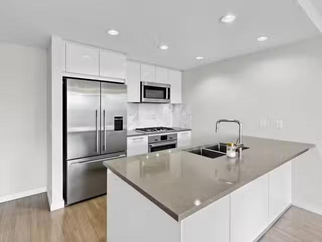 Apartment for sale in Vancouver, Vancouver East, 901 3281 E Ke.