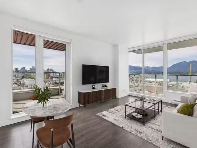 Apartment for sale in Vancouver, Vancouver East, 902 933 E Has.