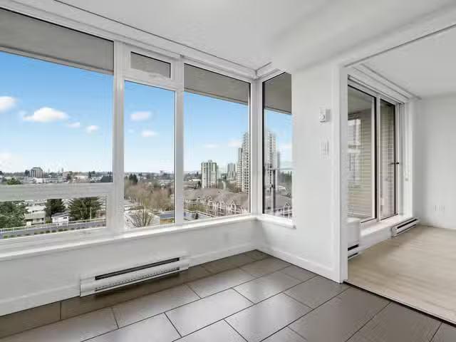 Apartment for sale in Vancouver, Vancouver East, 908 5665 Boun.