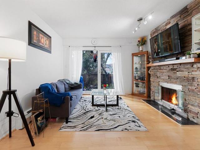 Apartment for sale in Victoria VE, Vancouver, Vancouver East.
