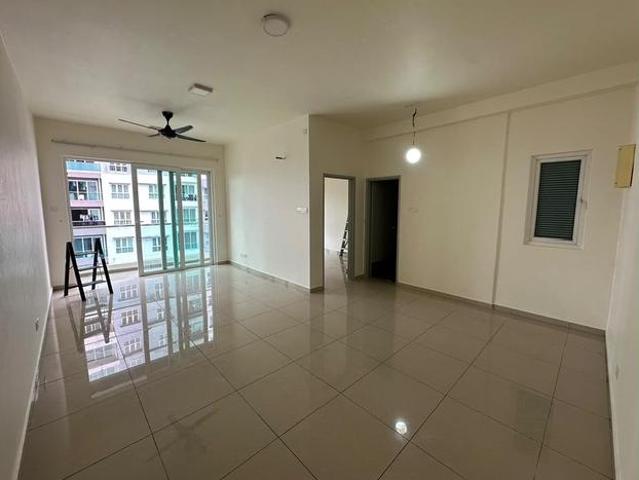 Apartment For Sale Season Luxury Larkin Kebun Teh Full Loan
