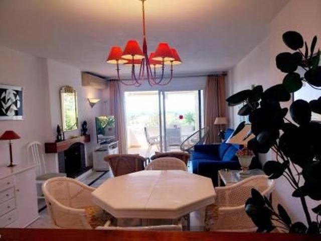 Apartment for seasonal rent with sea views in Calahonda 7 months a year, from october until april