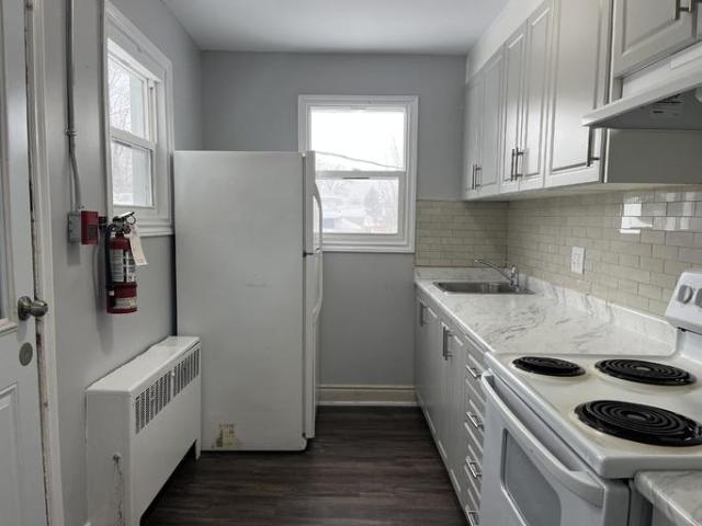 Apartment Fort Erie ON 102587451