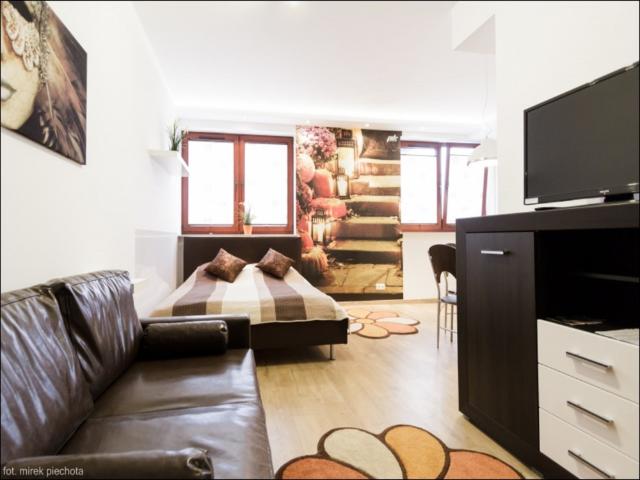 Apartment FABRYCZNA 1