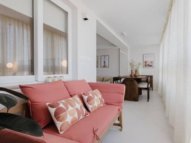Apartment / Flat