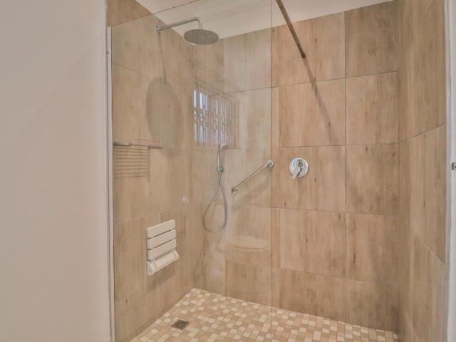 Apartment / Flat For Sale in Hillcrest Central, Hillcrest