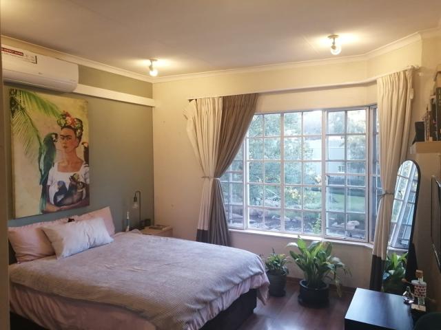 Apartment / Flat For Sale in Morningside, Sandton