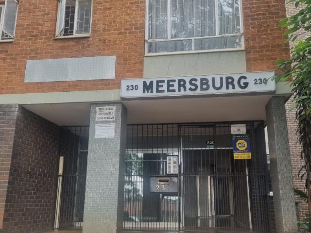 Apartment / Flat For Sale in Muckleneuk, Pretoria