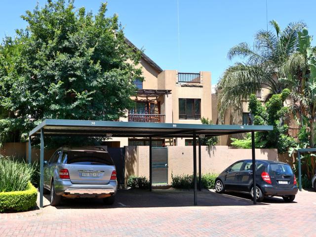 Apartment / Flat For Sale in Sunninghill, Sandton