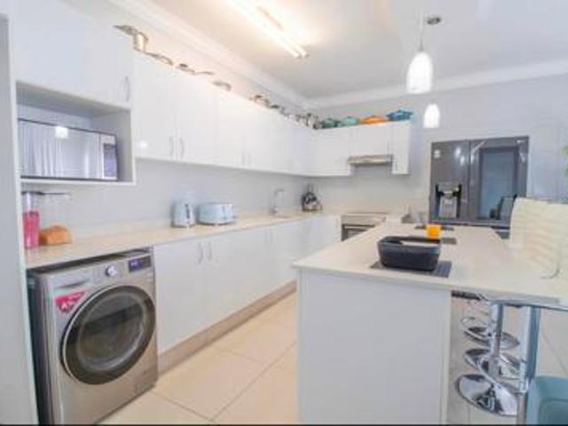 Apartment / Flat in Umhlanga Ridge