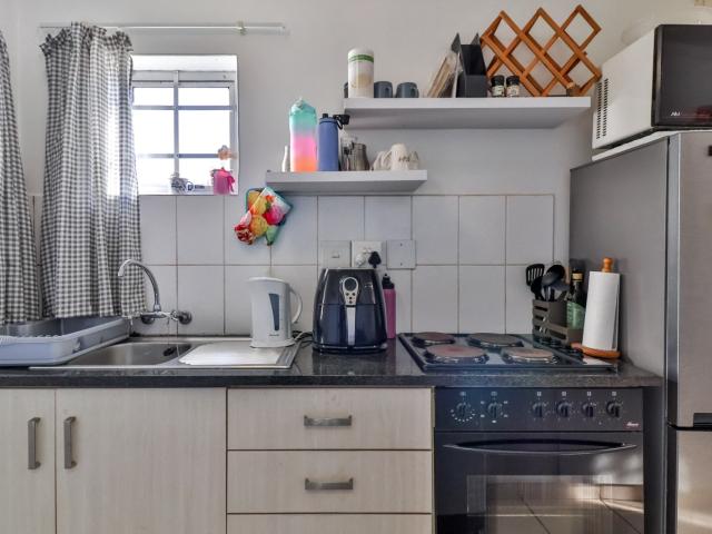 Apartment / Flat in Wellington Central For Sale