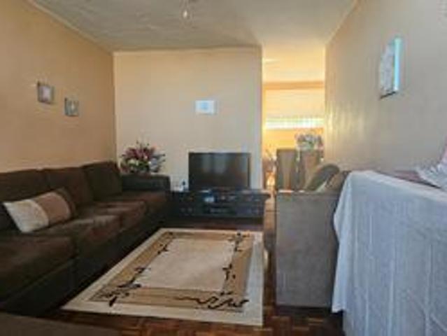 Apartment / Flat in Essenwood