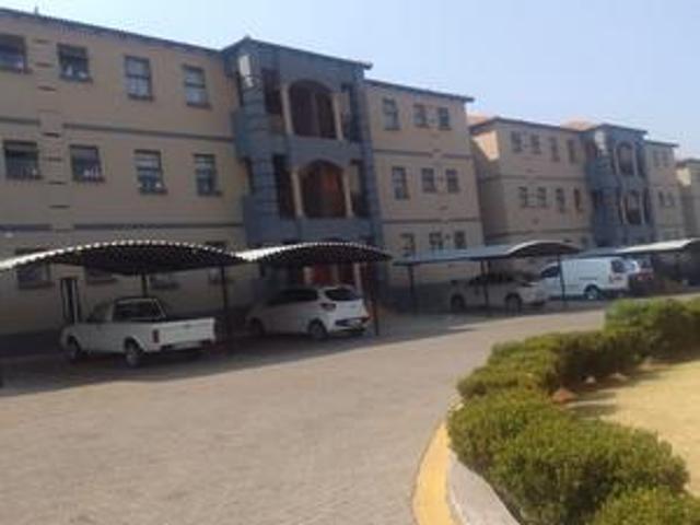 spacious 2 bedroom apartment for ren.