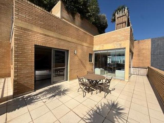Apartment / Flat in Morningside